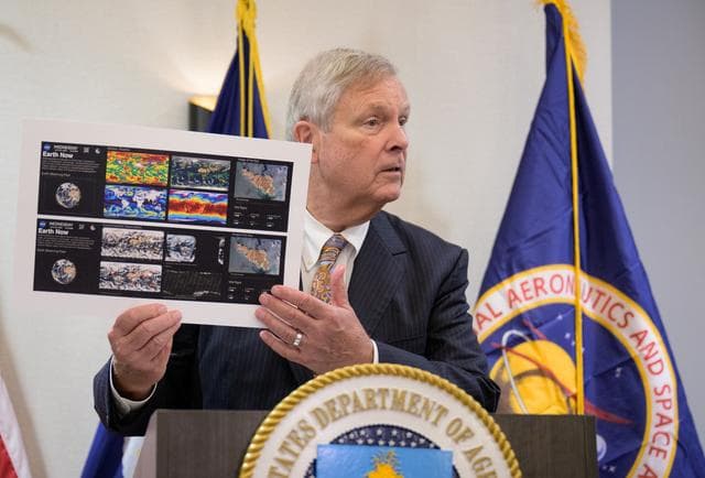 NASA image: NASA and USDA Sign Memorandum of Understanding