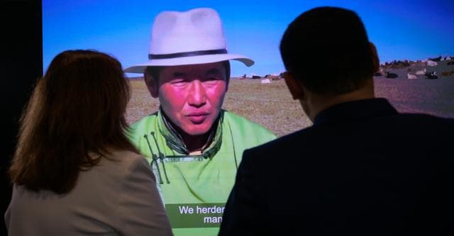 NASA image: Mongolian Prime Minister and NASA Deputy Administrator Meet