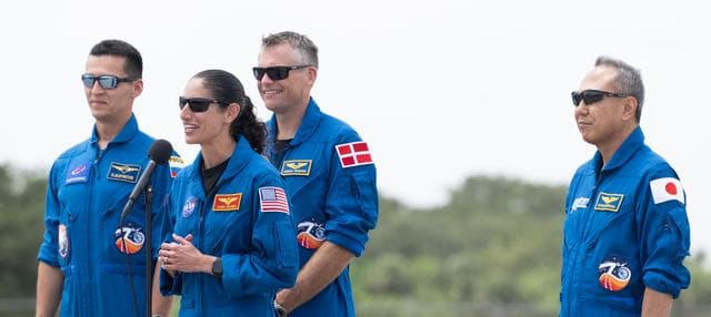 NASA image: NASA’s SpaceX Crew-7 Crew Arrival for Prelaunch Activities