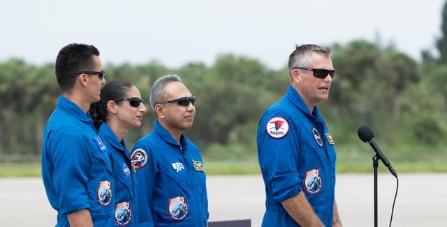 NASA image: NASA’s SpaceX Crew-7 Crew Arrival for Prelaunch Activities