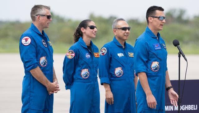 NASA image: NASA’s SpaceX Crew-7 Crew Arrival for Prelaunch Activities