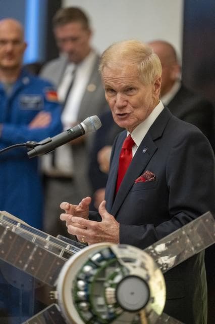 NASA image: Germany Artemis Accords Signing