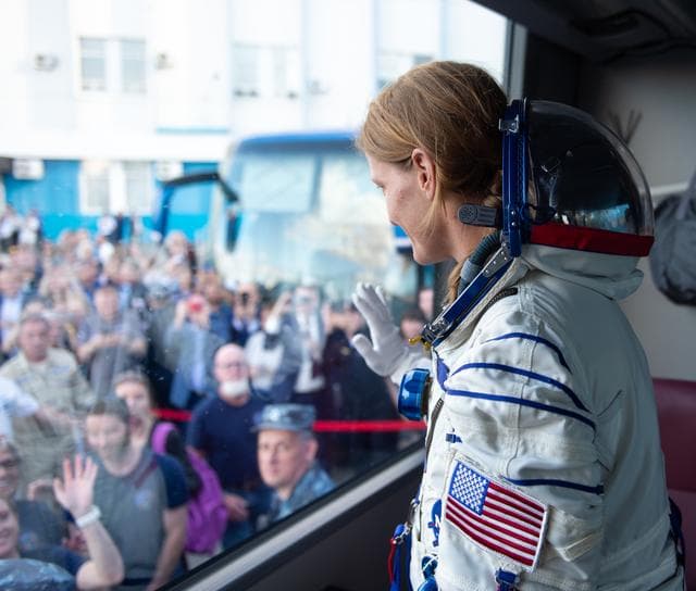 NASA image: Expedition 70 Preflight