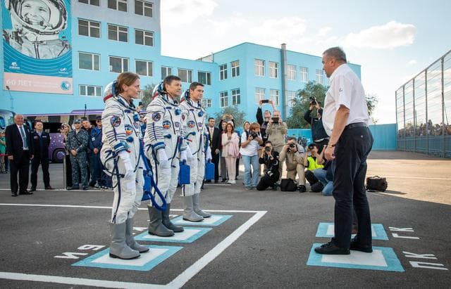 NASA image: Expedition 70 Preflight