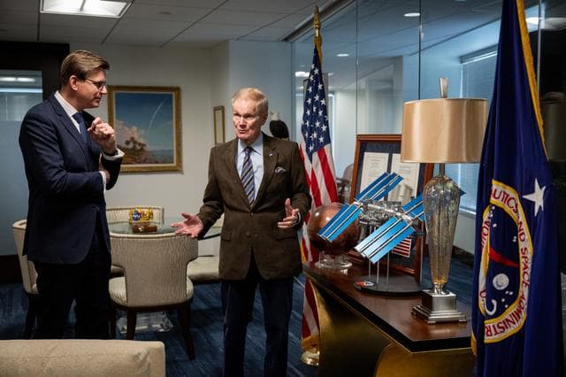 NASA image: Czech Minister of Transport Meets with NASA Administrator