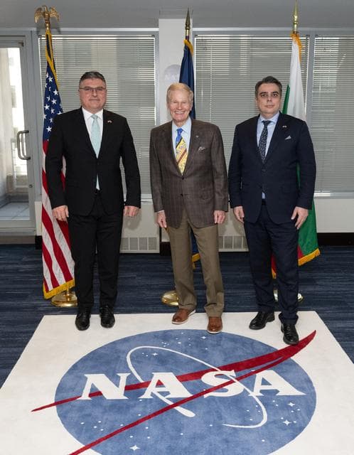 NASA Administrator Meets with Bulgarian Minister of Finance