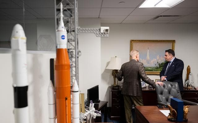 NASA image: NASA Administrator Meets with Bulgarian Minister of Finance