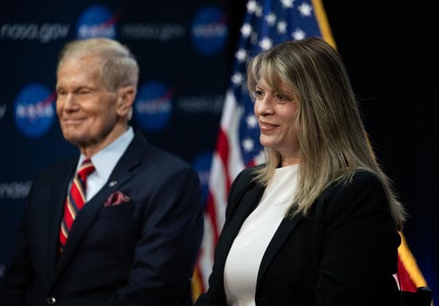 NASA image: NASA Administrator Speaks with ISS Crew about Science