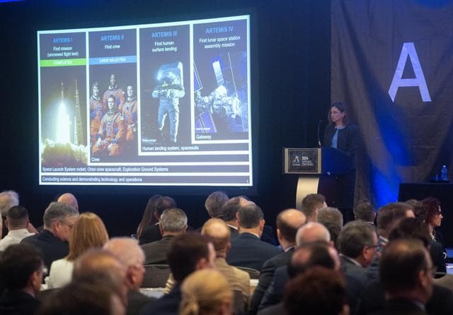 NASA image: NASA Leadership at 2024 Artemis Suppliers Conference
