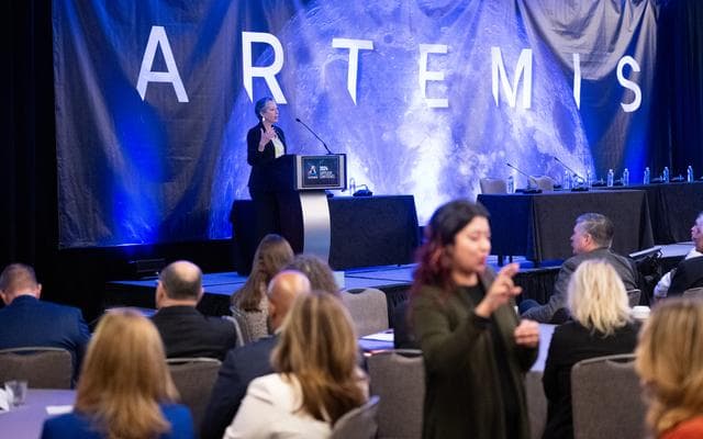 NASA image: NASA Leadership at 2024 Artemis Suppliers Conference