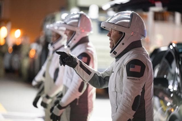 NASA image: NASA’s SpaceX Crew-8 Crew Walkout