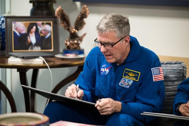 NASA image: NASA Leadership Meets with Crew of Expedition 69
