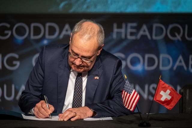 NASA image: Switzerland Artemis Accords Signing