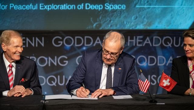 NASA image: Switzerland Artemis Accords Signing