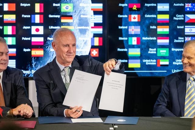 NASA image: Peru Artemis Accords Signing