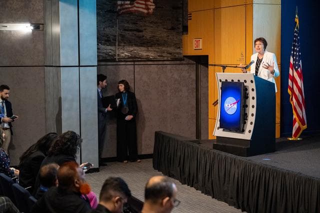NASA image: NASA Space Apps Challenge Winners Gathering