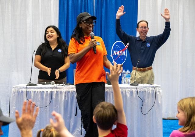NASA image: NASA Space Stories at National Book Festival