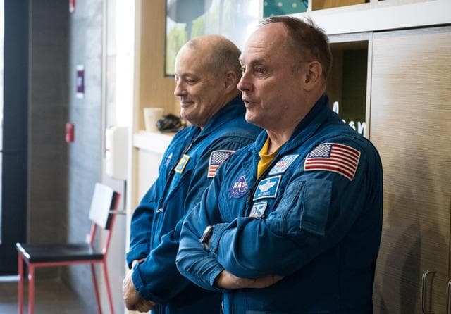 NASA image: NASA Astronauts Meet with NASA’s Boeing CFT Landing Team