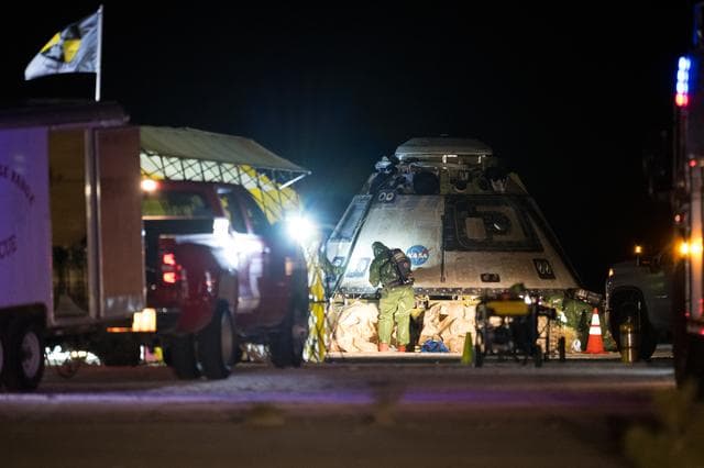 NASA image: NASA’s Boeing Crew Flight Test Landing