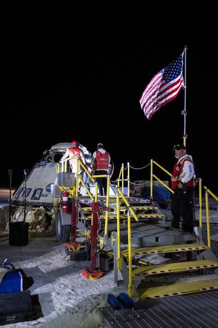 NASA image: NASA’s Boeing Crew Flight Test Landing