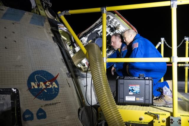 NASA image: NASA’s Boeing Crew Flight Test Landing