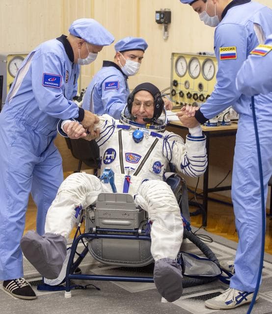 NASA image: Expedition 72 Preflight