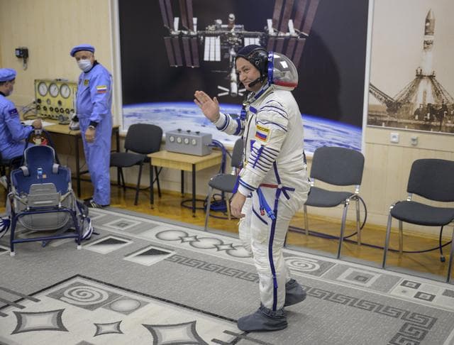 NASA image: Expedition 72 Preflight