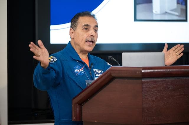 NASA image: White House Hispanic Heritage Month Event