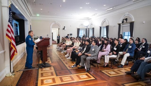 NASA image: White House Hispanic Heritage Month Event