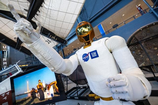 NASA image: Robonaut 2 on display at NASM