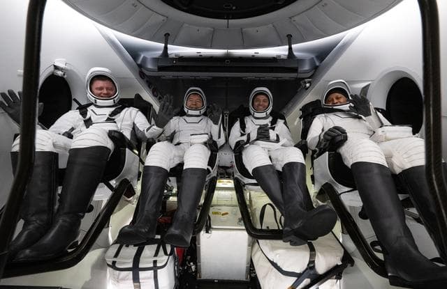 NASA image: NASA’s SpaceX Crew-8 Splashdown