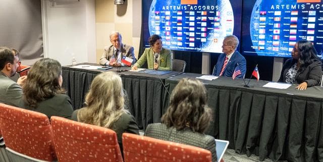 NASA image: Chile Artemis Accords Signing