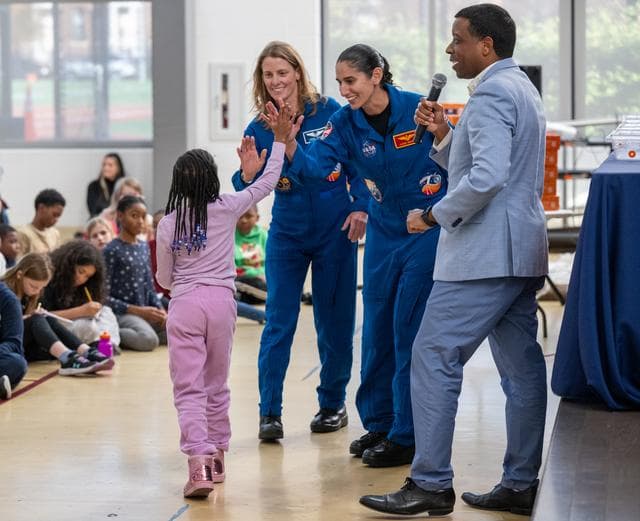 NASA image: Expedition 70 Postflight visit to Watkins Elementary