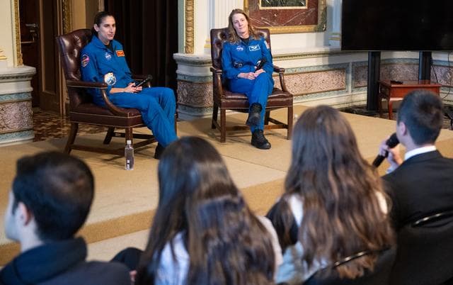 NASA image: Expediton 70 Postflight Fireside Chat at EEOB