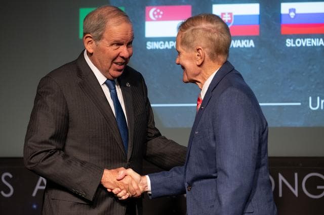 NASA image: Republic of Panama Artemis Accords Signing