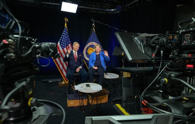 NASA image: NASA Administrator and Deputy Speak with ISS Crew