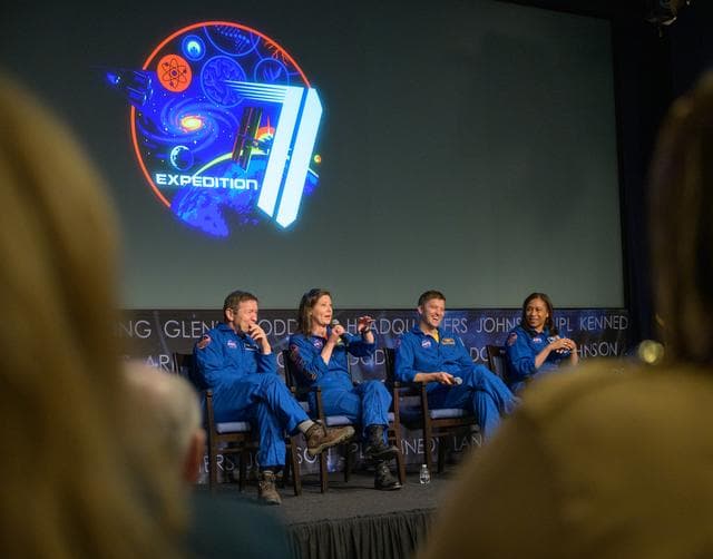 NASA image: Expedition 71 Postflight NASA Headquarters Presentation
