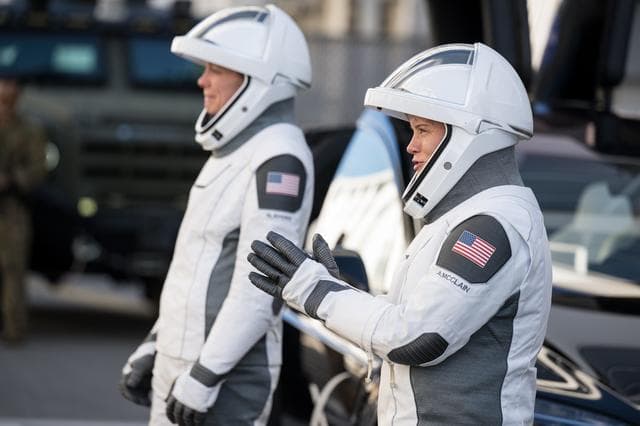 NASA image: NASA’s SpaceX Crew-10 Crew Walkout