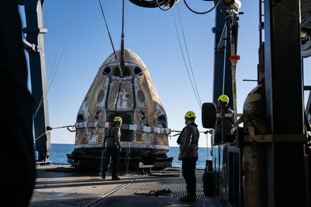NASA image: NASA’s SpaceX Crew-9 Splashdown