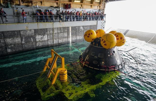 NASA image: NASA Artemis Underway Recovery Test 12