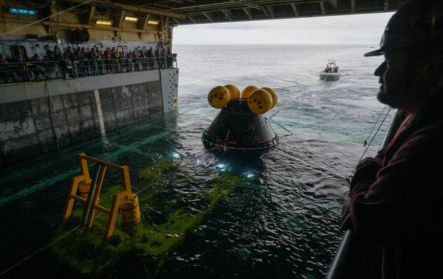 NASA image: NASA Artemis Underway Recovery Test 12