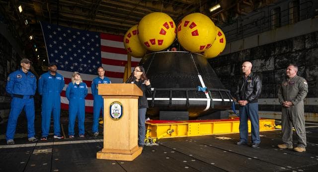 NASA image: NASA Artemis Underway Recovery Test 12