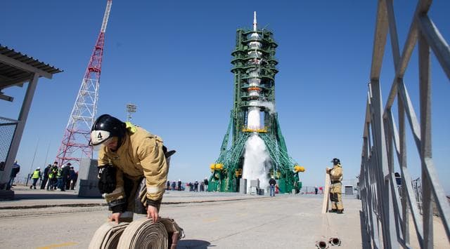 NASA image: Expedition 73 Preflight