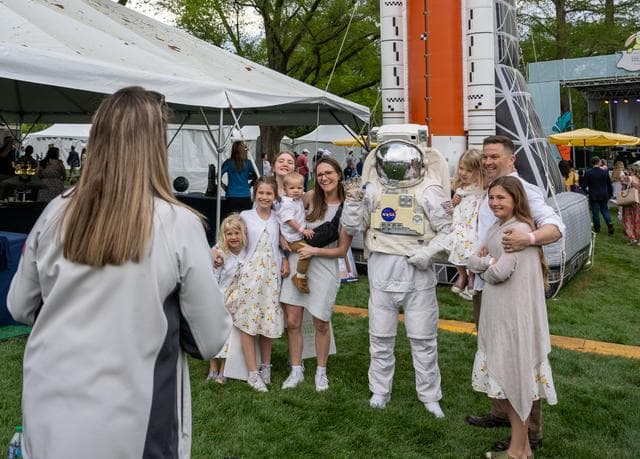 NASA STEM Activities at the White House Easter Egg Roll