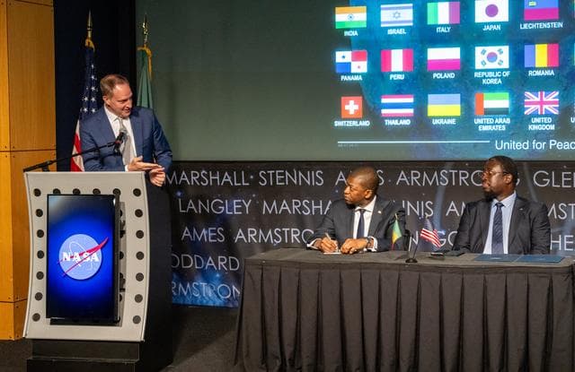 NASA image: Senegal Artemis Accords Signing