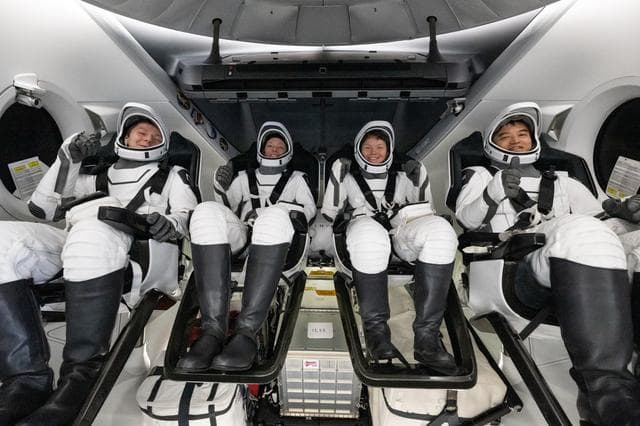 NASA image: NASA’s SpaceX Crew-10 Splashdown