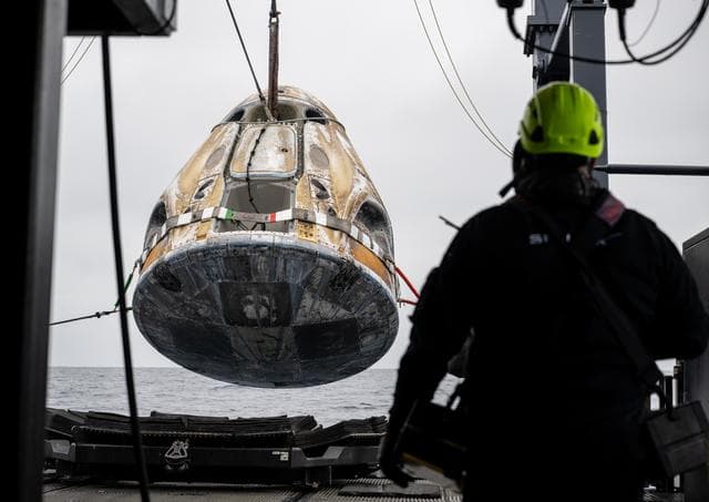 NASA image: NASA’s SpaceX Crew-10 Splashdown