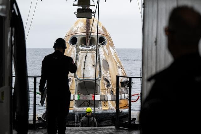 NASA image: NASA’s SpaceX Crew-10 Splashdown