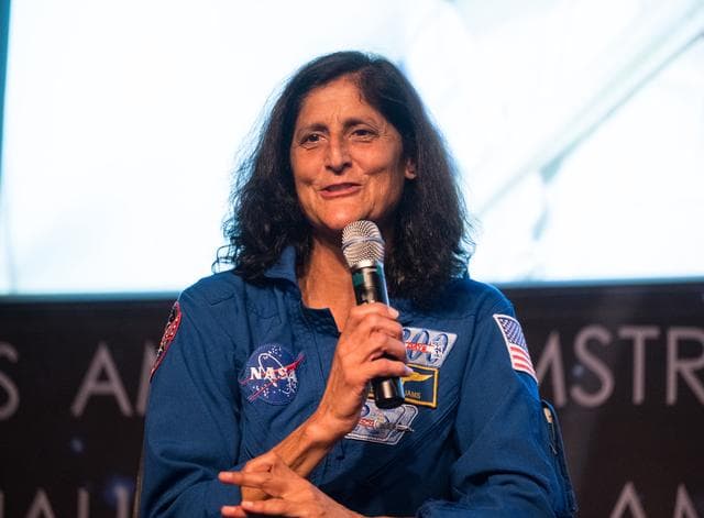 NASA image: Expedition 72 Employee Engagement Event