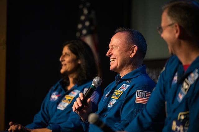 NASA image: Expedition 72 Employee Engagement Event
